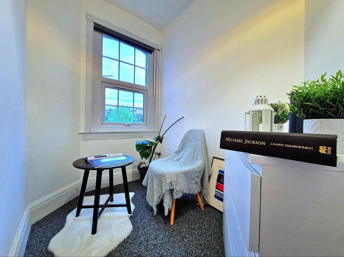 Charming Room In Central Londyn Zewnętrze zdjęcie